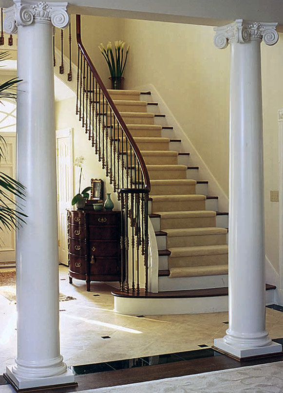 White Scamozzi Columns in Entryway